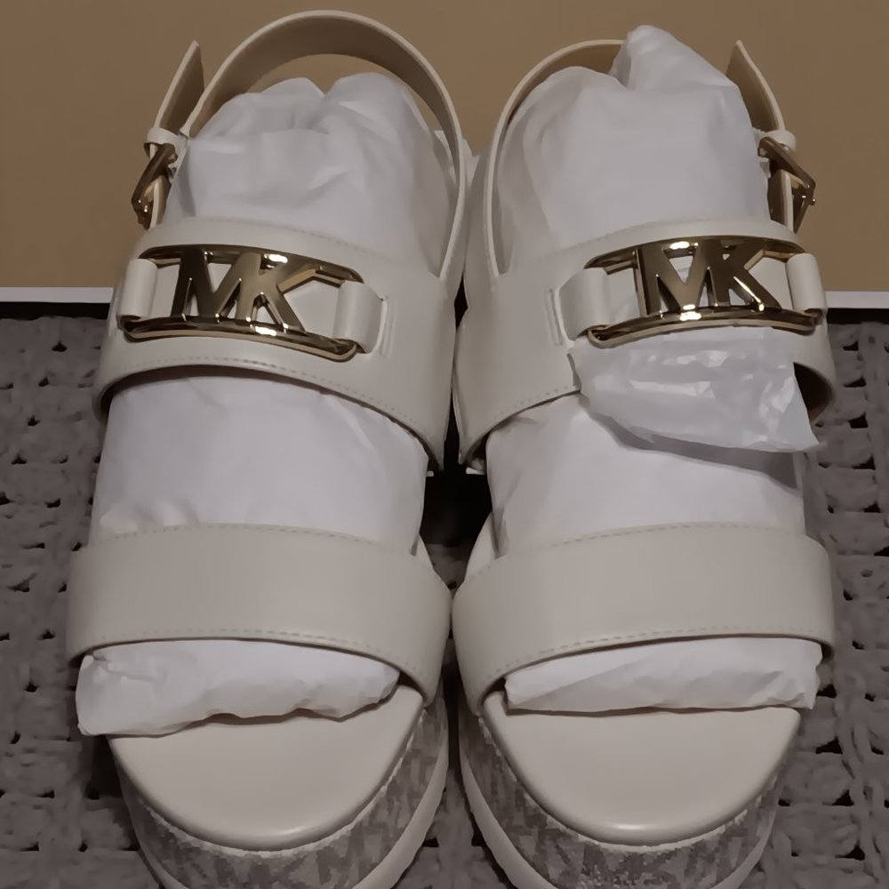 Michael Kors Women's CAMILA Flatform Sandals